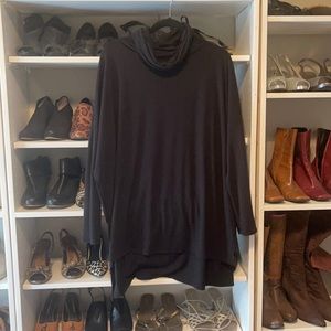 Black L/S Tunic